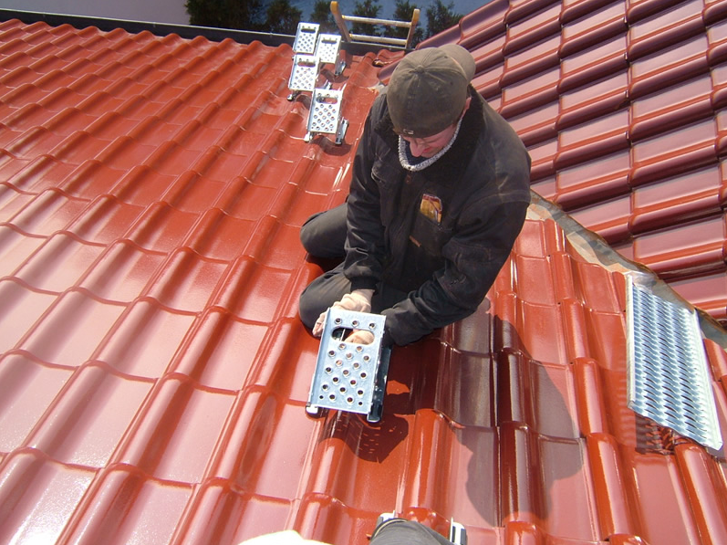 Anbringen einer Dachtreppe