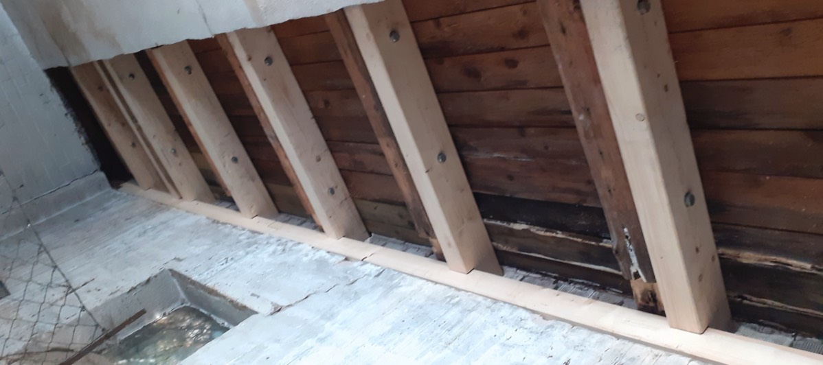 Holzunterkonstruktion