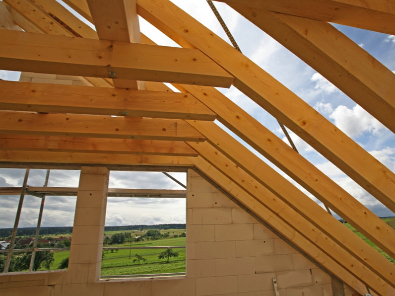 Dachstuhlarbeiten